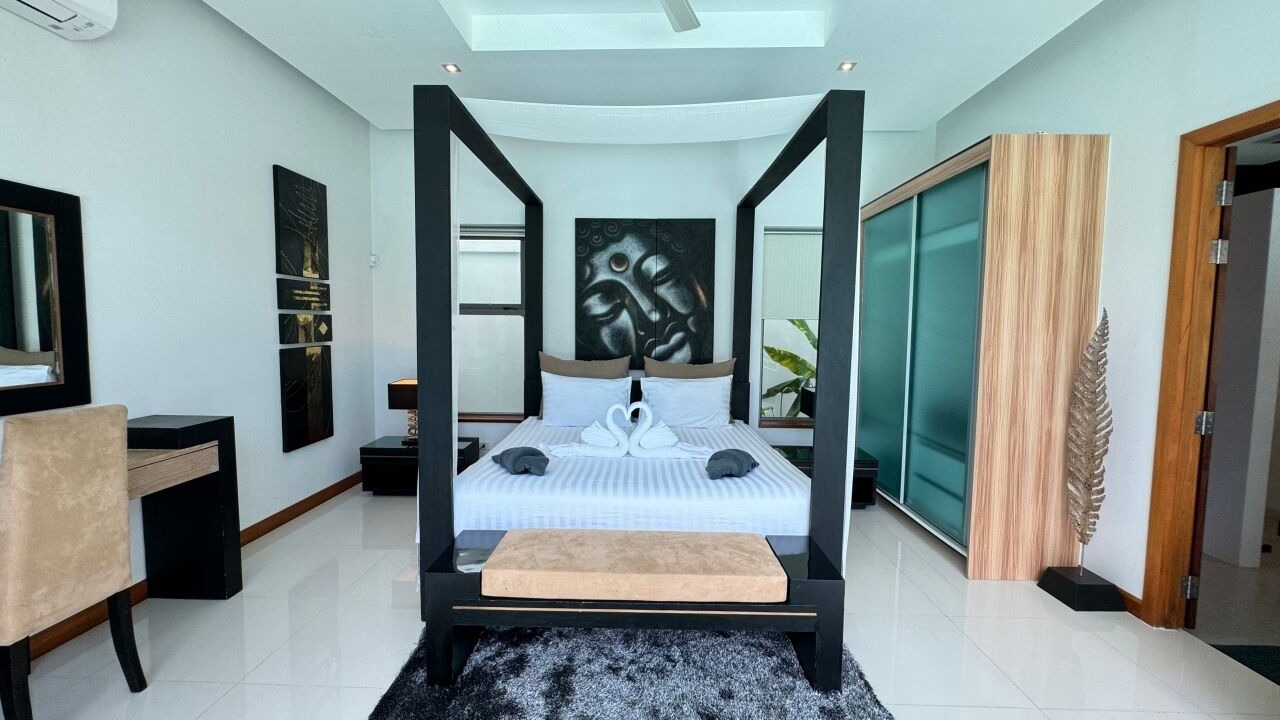 Photo of Bedroom in Chalong