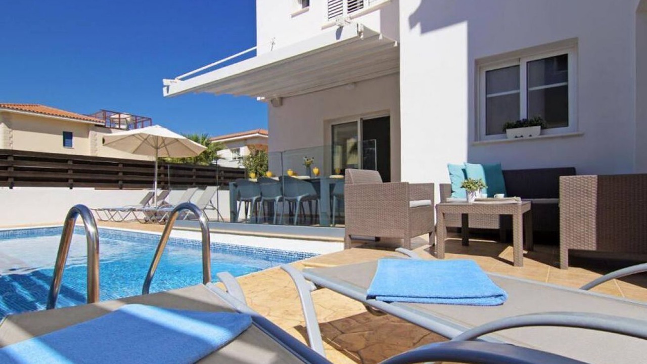 Photo of Outdoor in Pernera