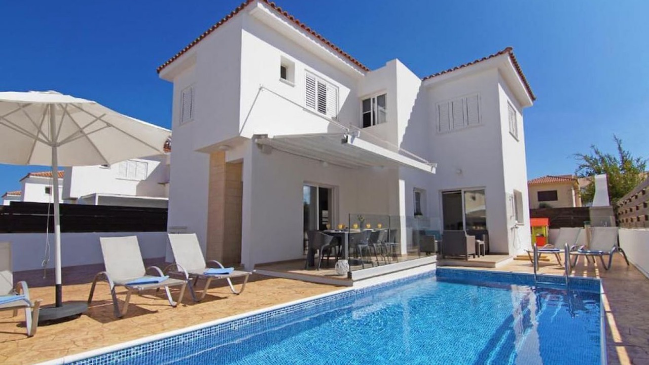 Photo of Outdoor in Pernera