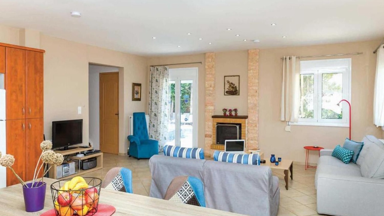 Photo of Livingroom in Adelianos Kampos