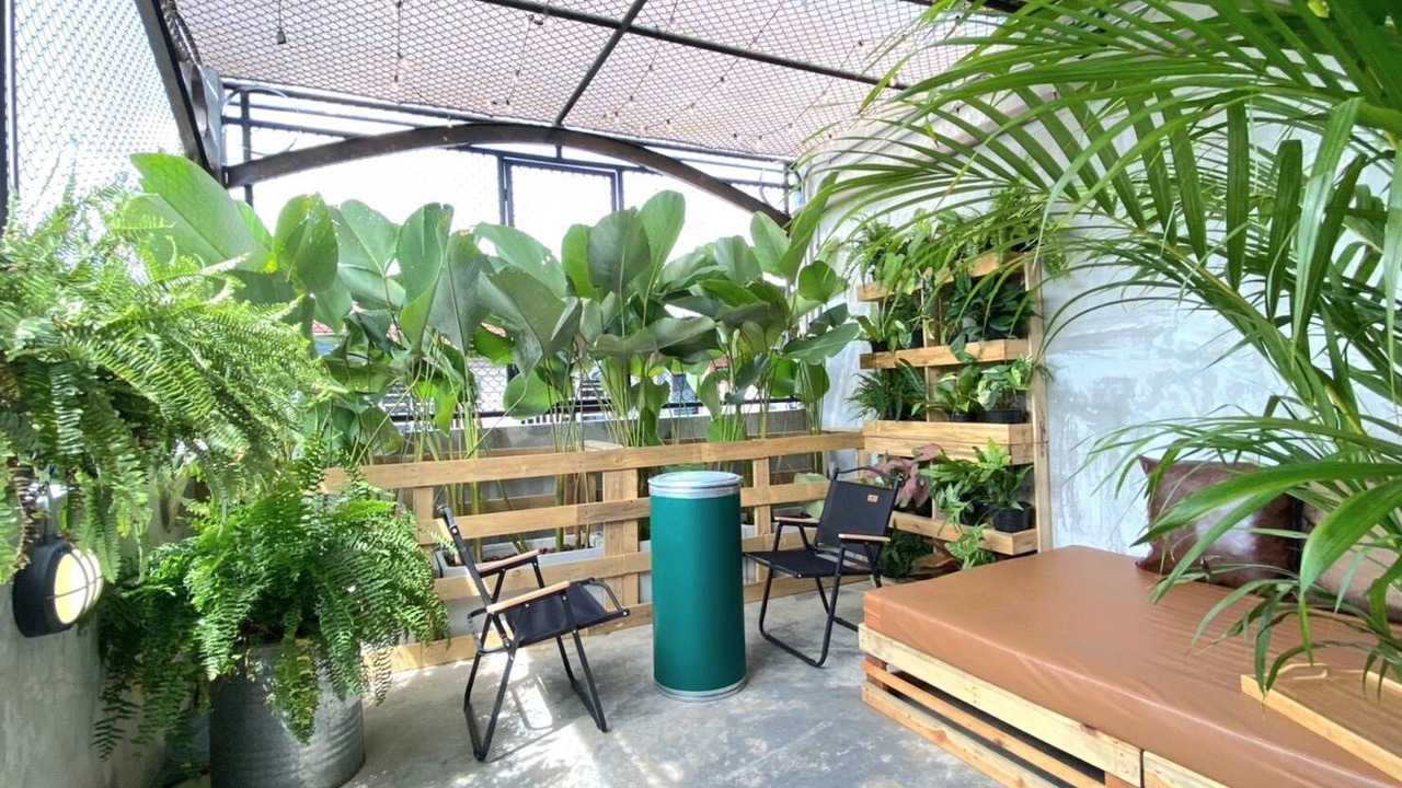 Photo of Patio Balcony in Phra Borom Maha Ratchawang