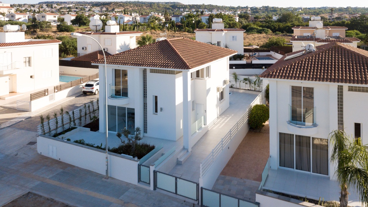 Photo of Outdoor in Pernera