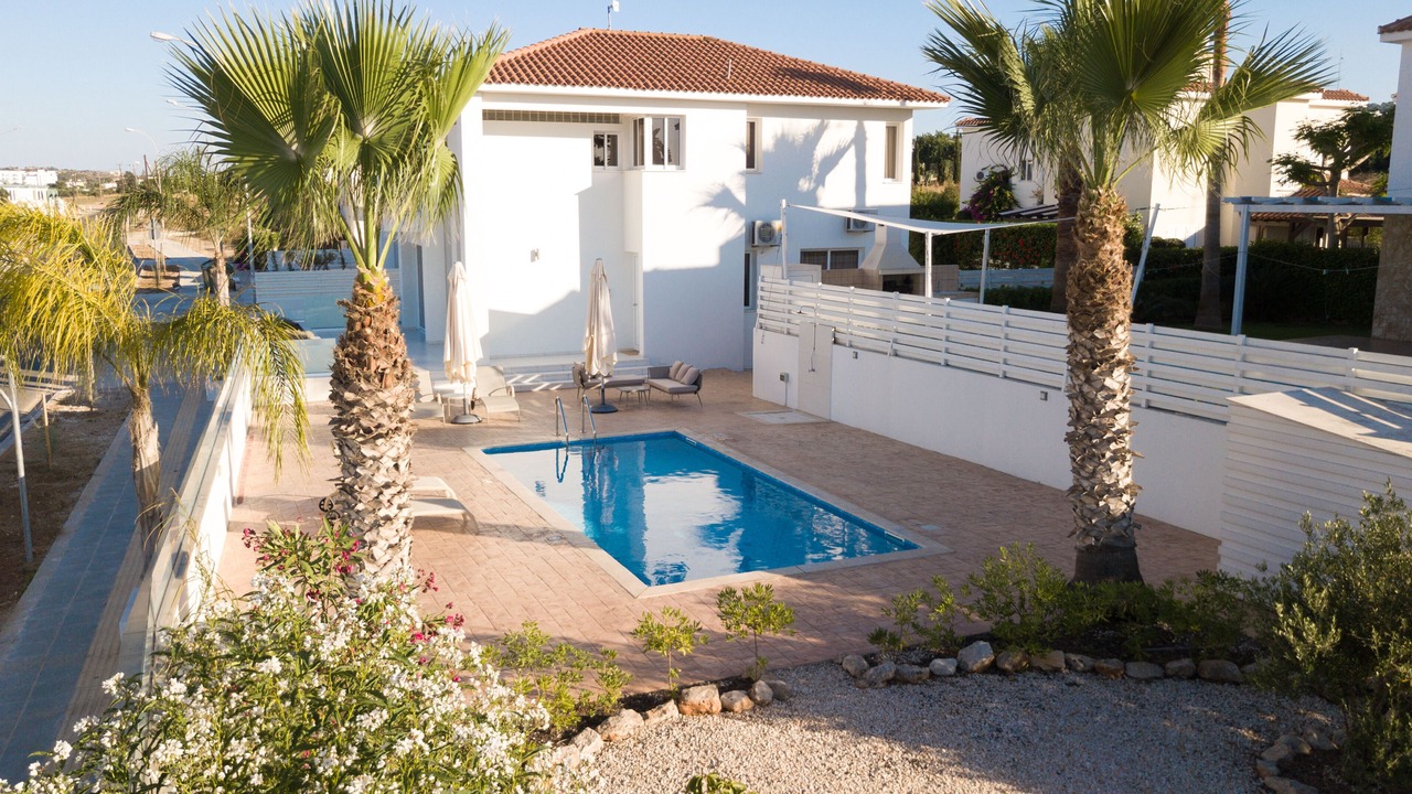 Photo of Outdoor in Pernera