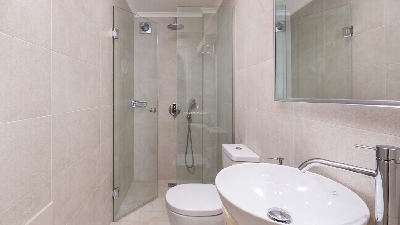 Photo of Bathroom in Kalami