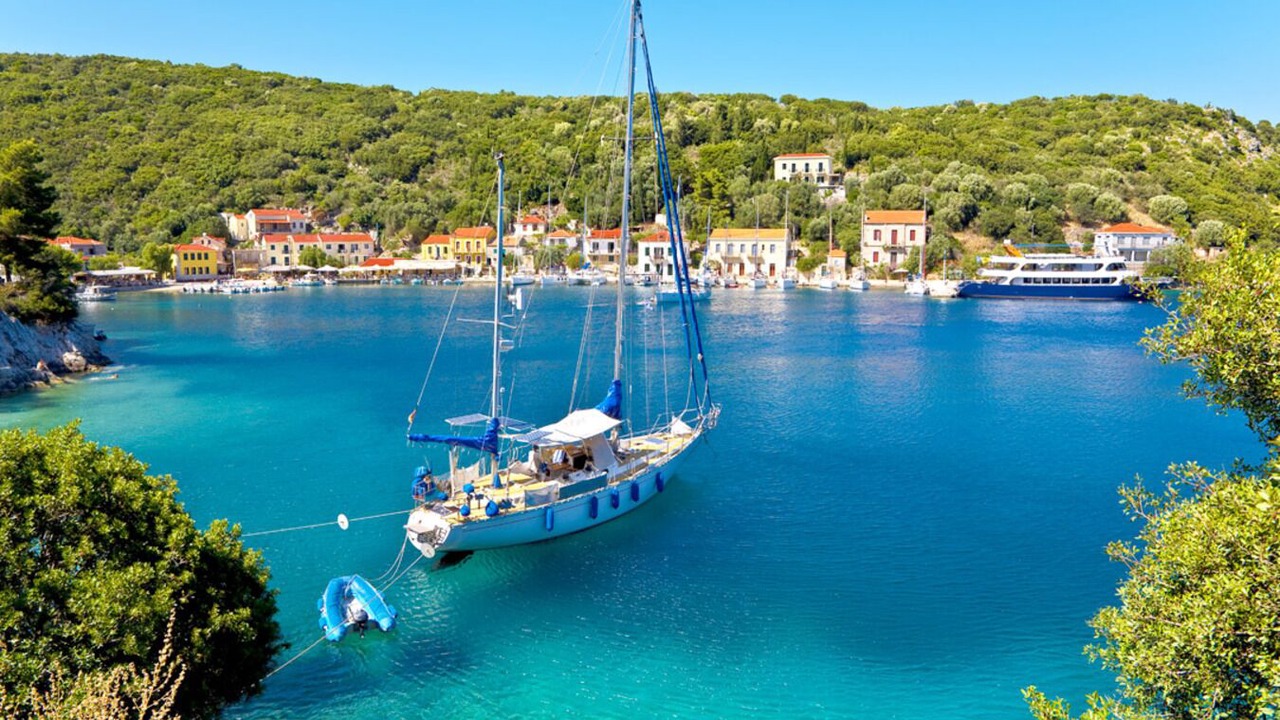 Photo of Others in Ithaki