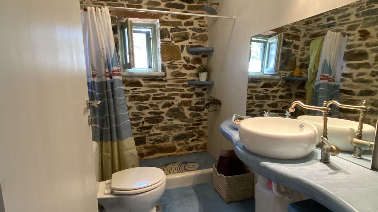 Photo of Bathroom in Karystos
