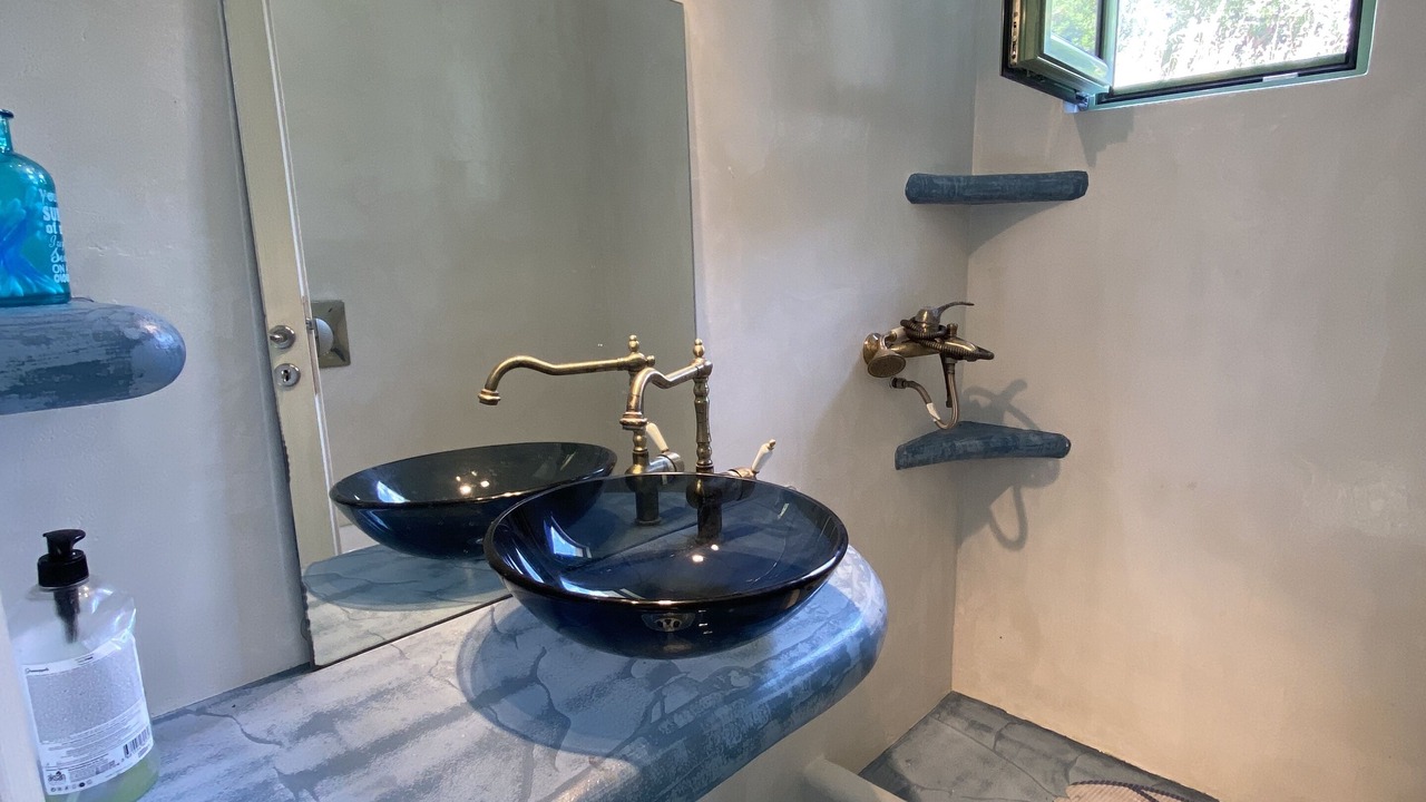 Photo of Bathroom in Karystos
