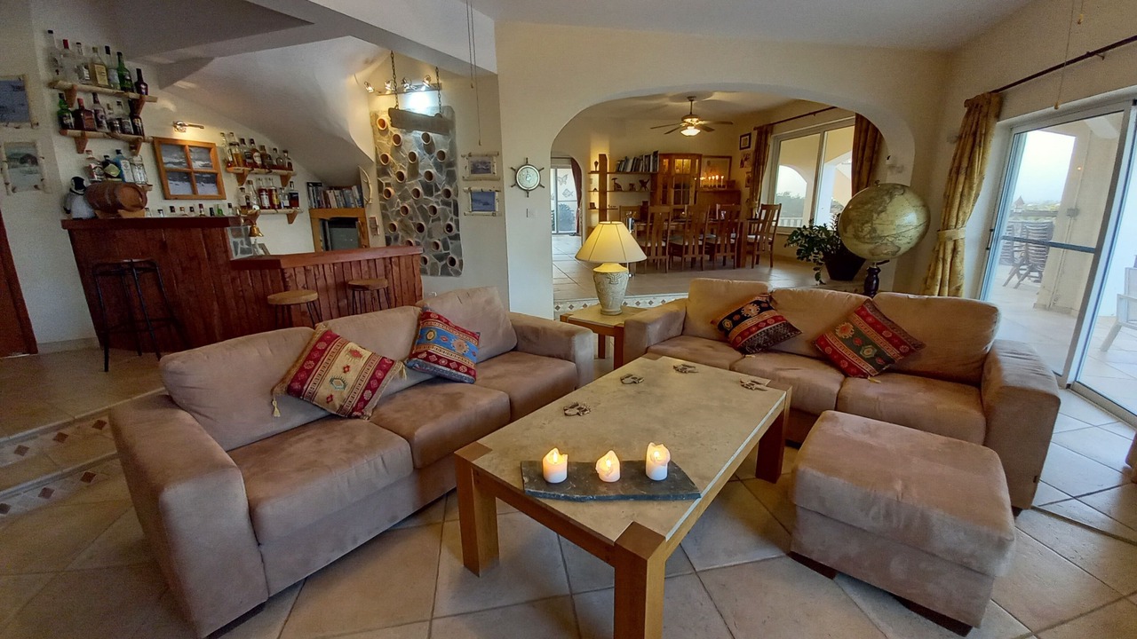 Photo of Bedroom in Frenaros