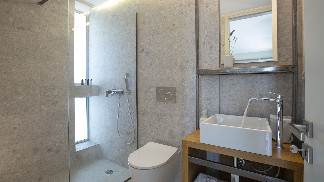 Photo of Bathroom in Agios Ioannis