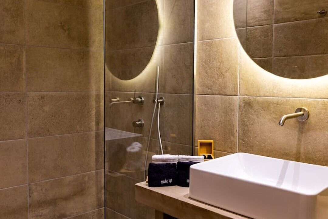 Photo of Bathroom in Amoopi