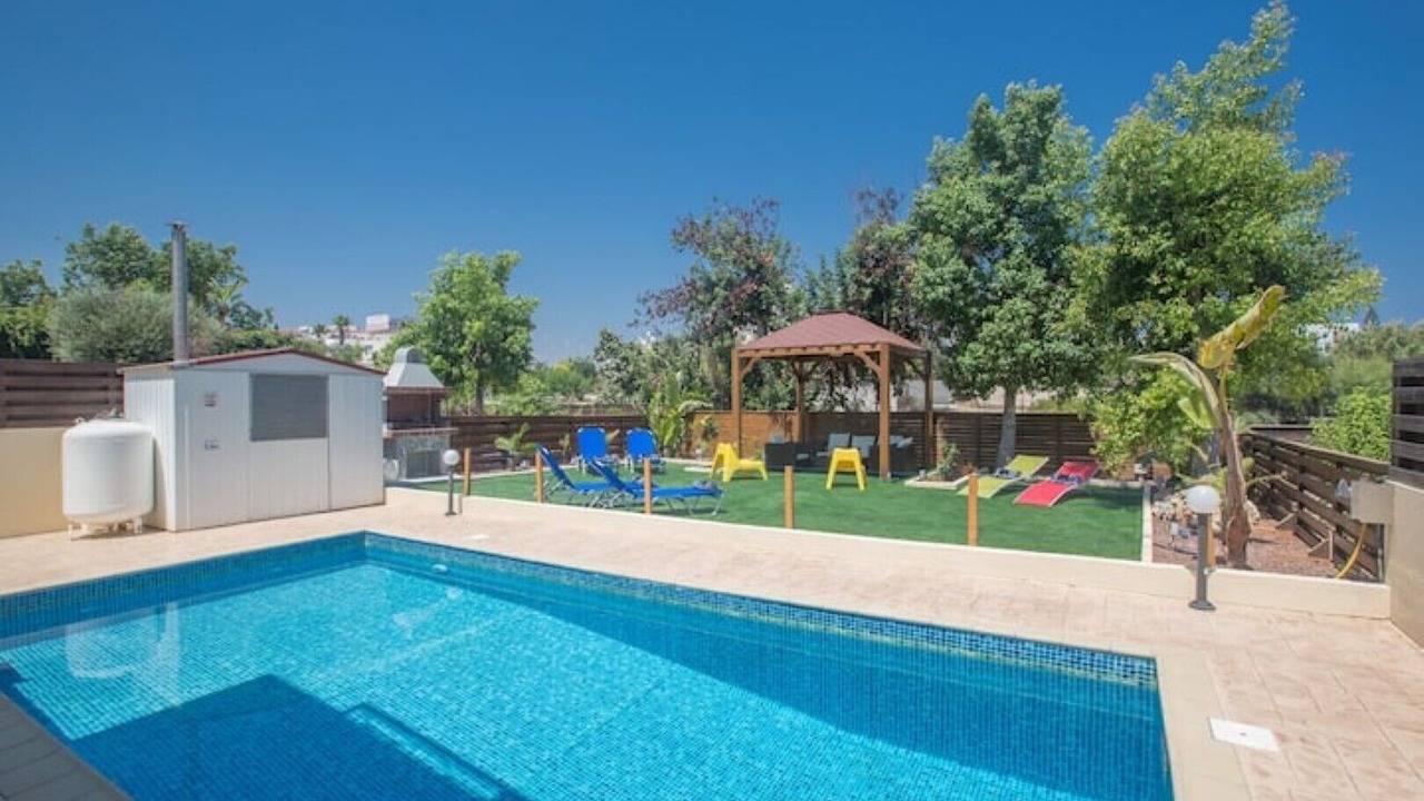 Photo of Outdoor in Pernera