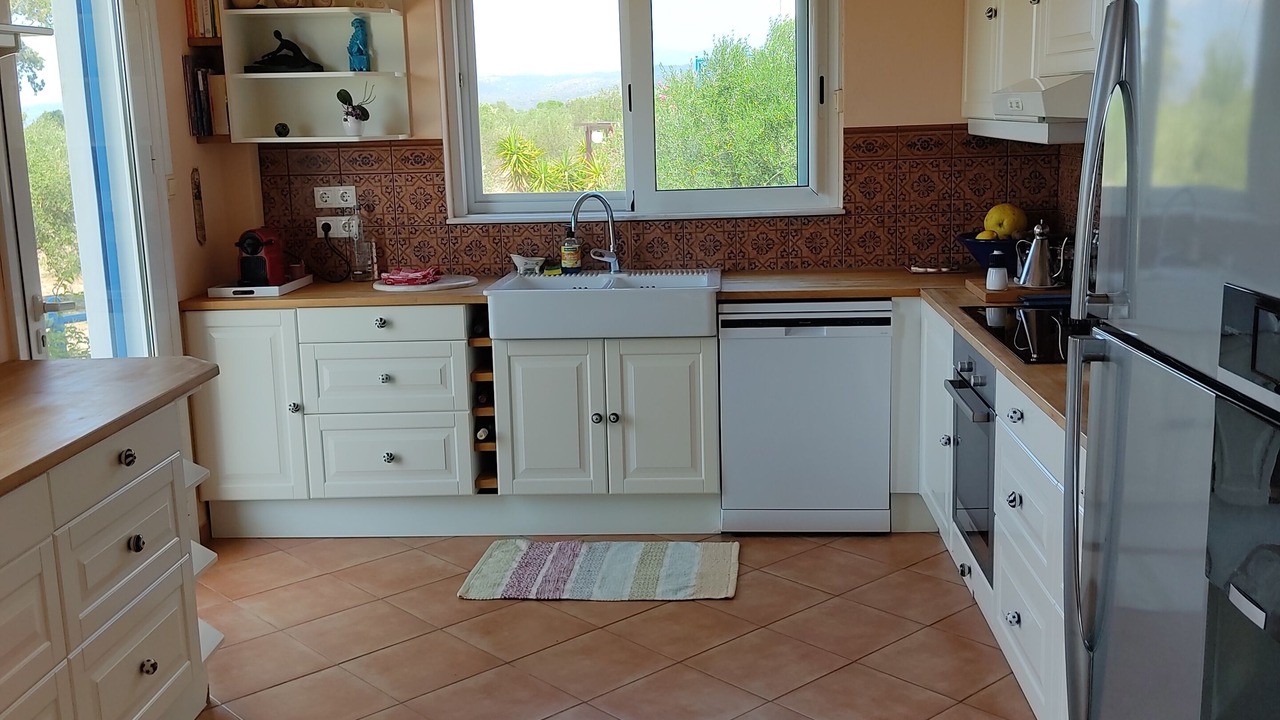 Photo of Kitchen in Aloizianika