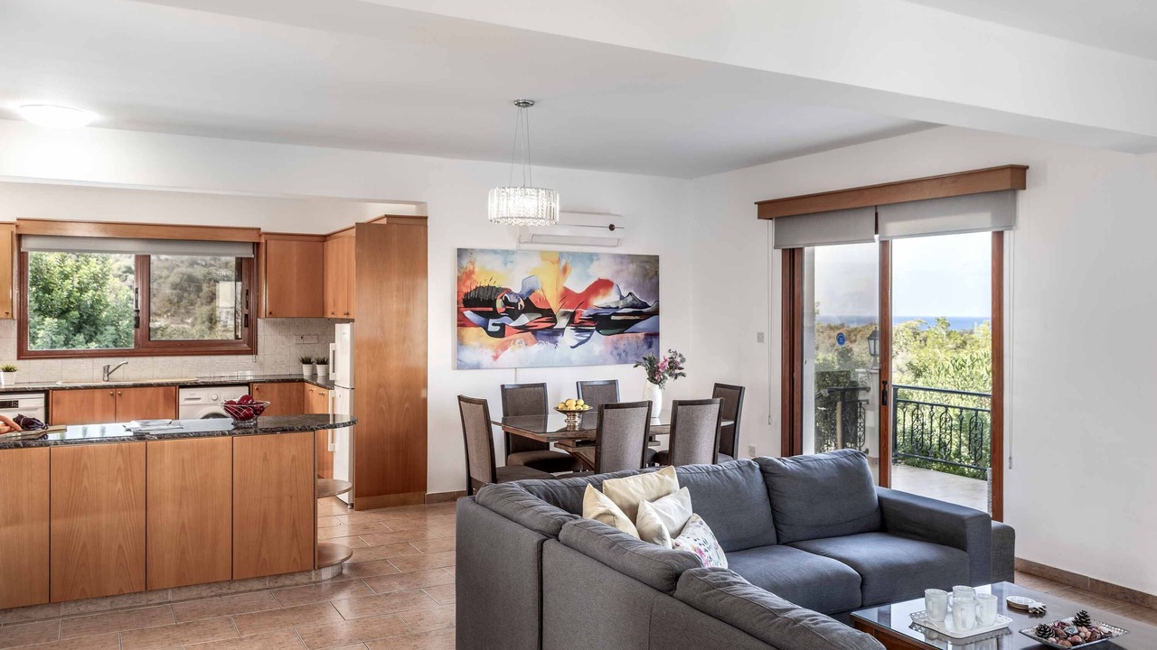 Photo of Livingroom in Latchi
