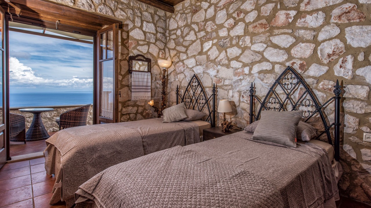Photo of Bedroom in Skinaria