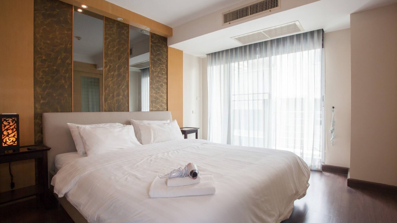 Photo of Bedroom in Khlong Toei Nuea