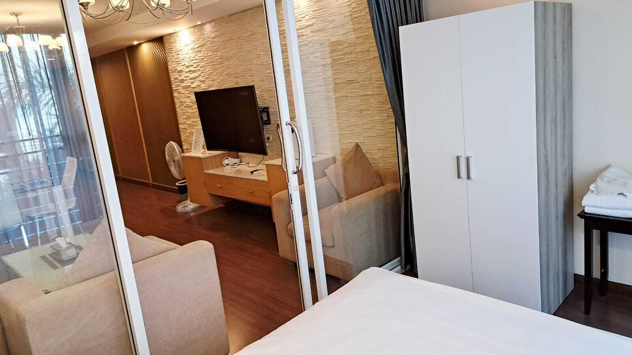 Photo of Bedroom in Khlong Toei Nuea