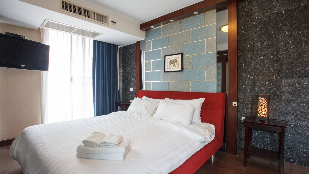 Photo of Bedroom in Khlong Toei Nuea