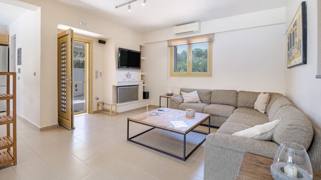 Photo of Livingroom in Agios Ioannis