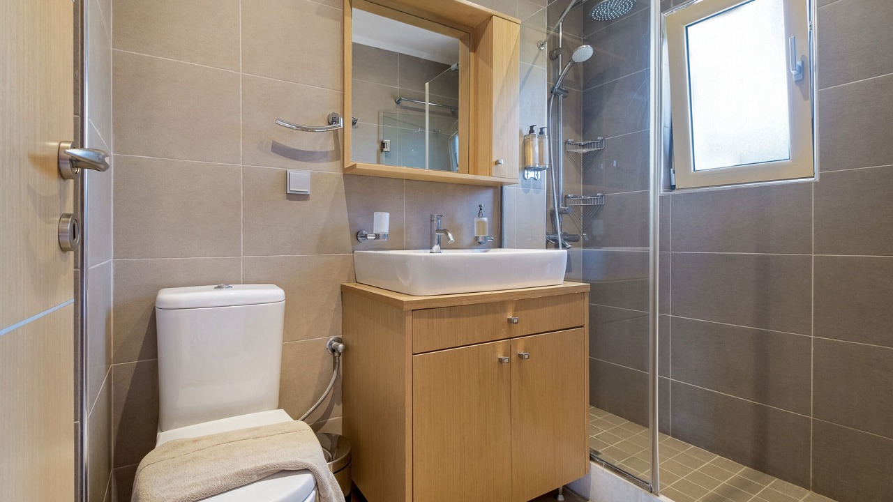 Photo of Bathroom in Agios Ioannis