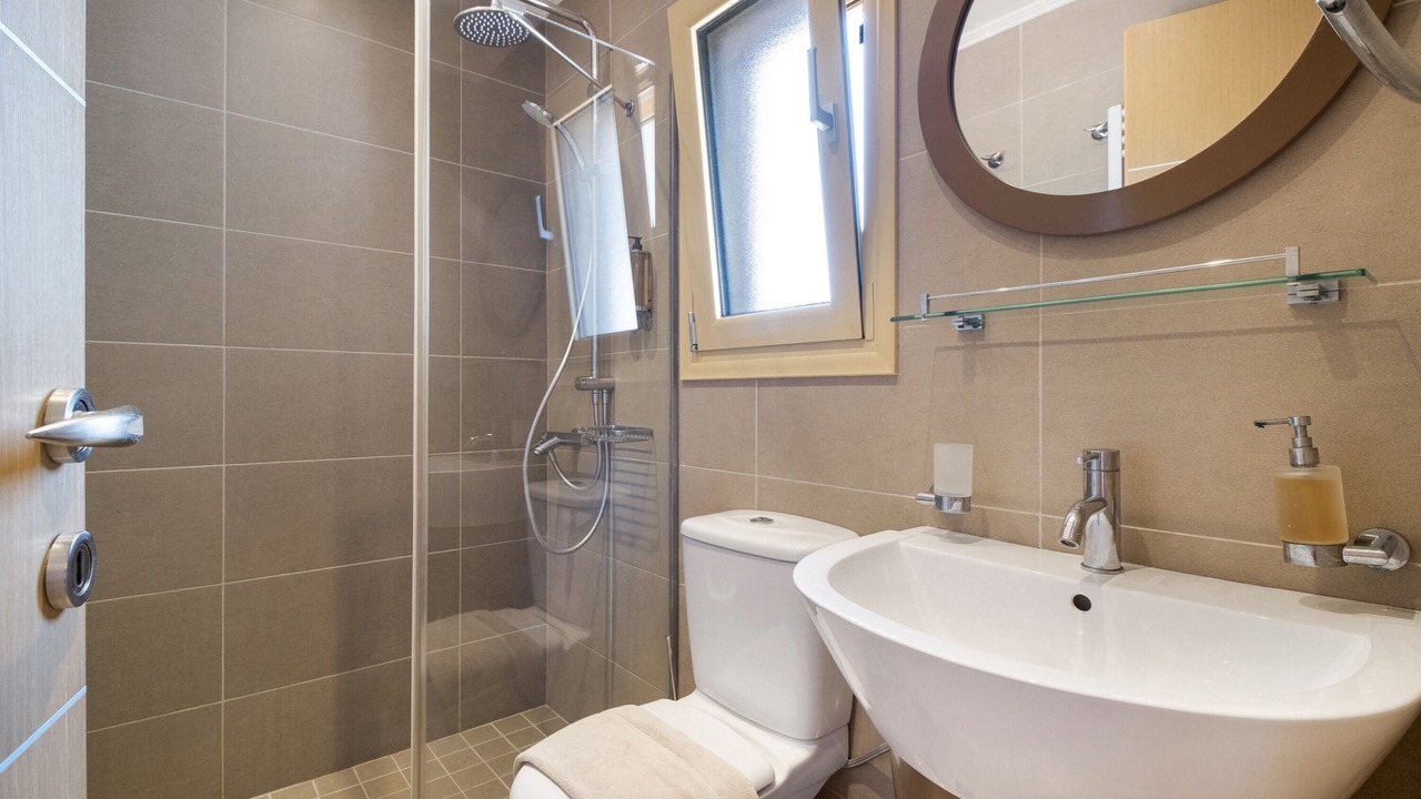 Photo of Bathroom in Agios Ioannis