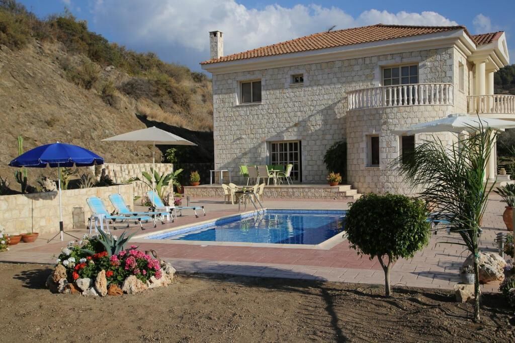 Photo of Outdoor in Kato Pyrgos