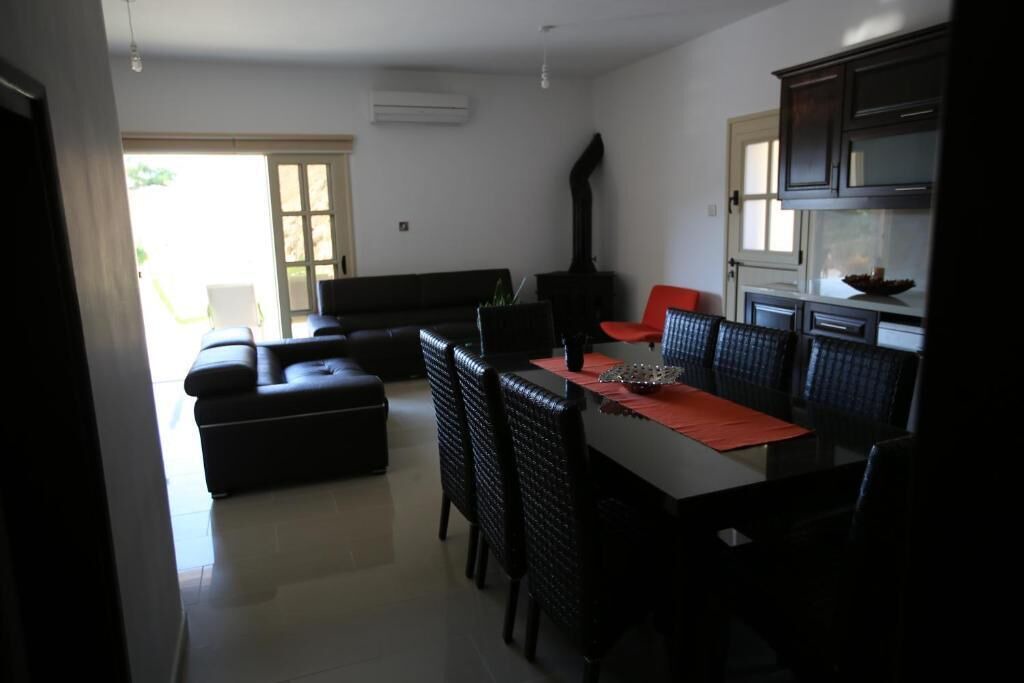 Photo of Livingroom in Kato Pyrgos