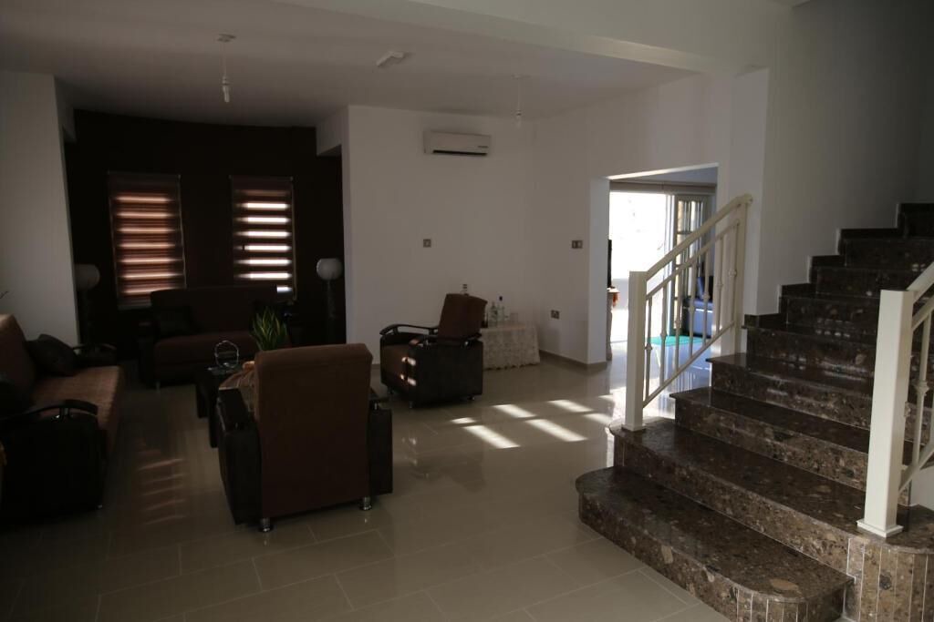 Photo of Livingroom in Kato Pyrgos