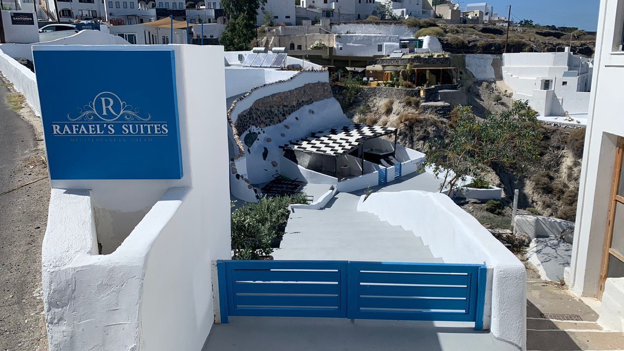 Photo of Outdoor in Fira