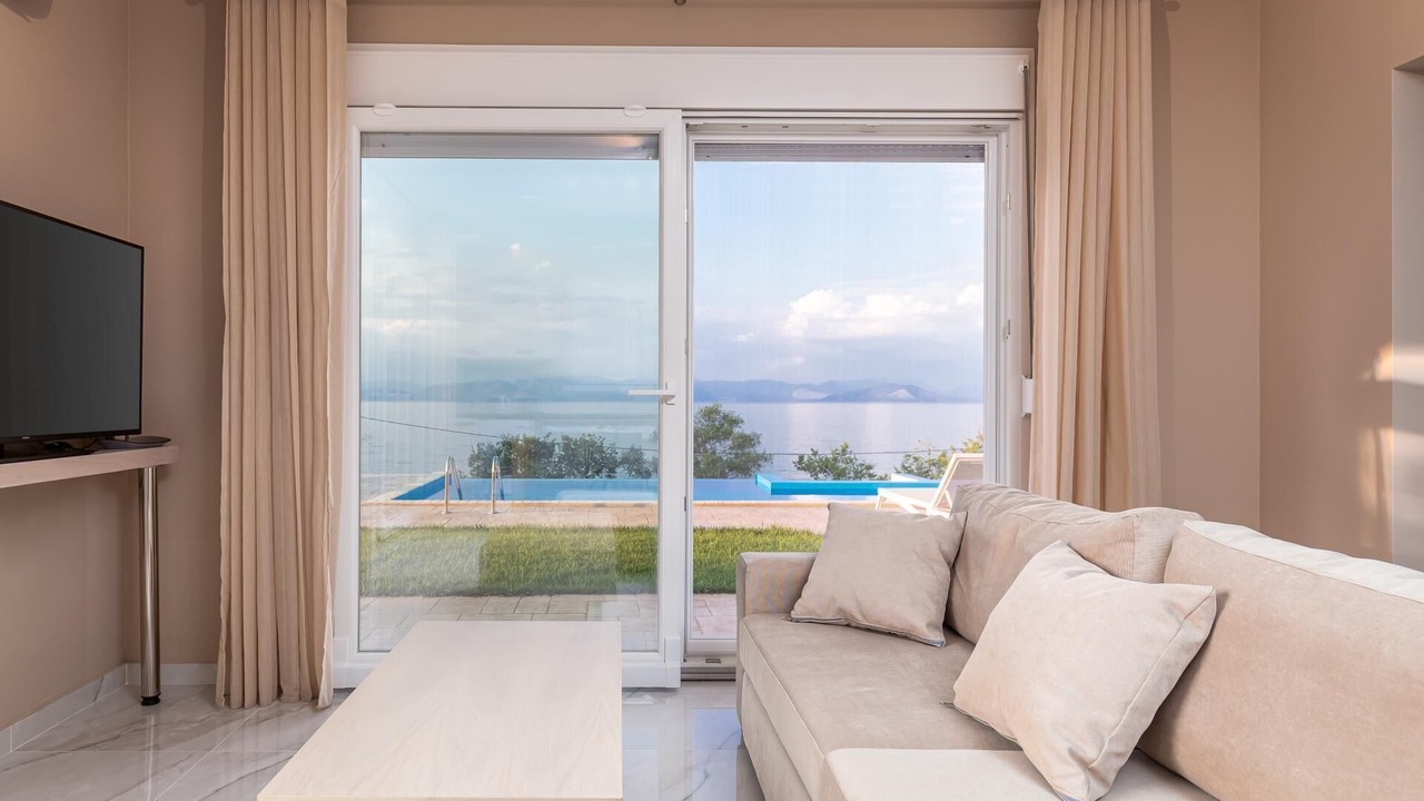 Photo of Livingroom in Agia Pelagia Chlomou