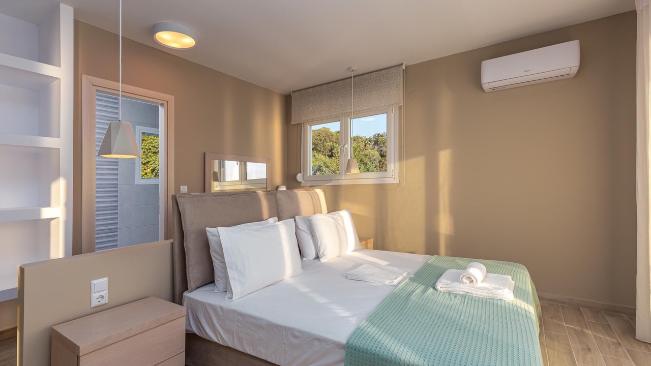 Photo of Bedroom in Agia Pelagia Chlomou
