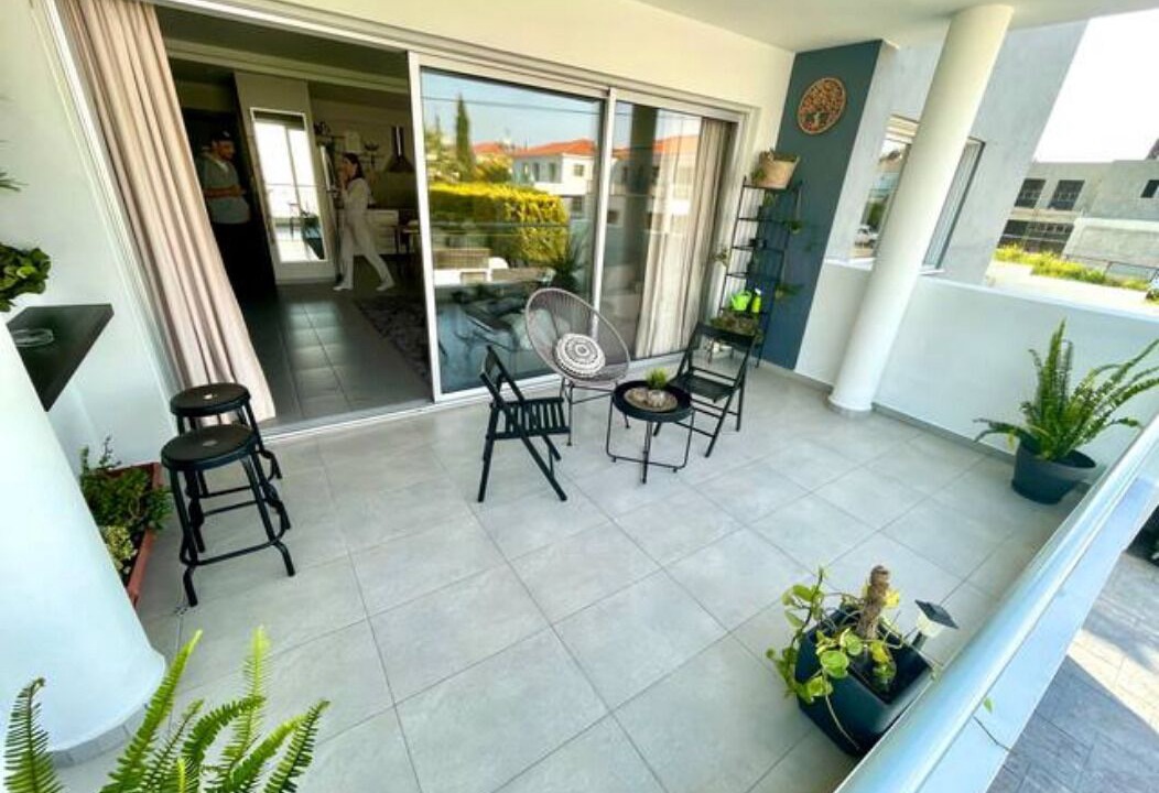 Photo of Patio Balcony in Latsia