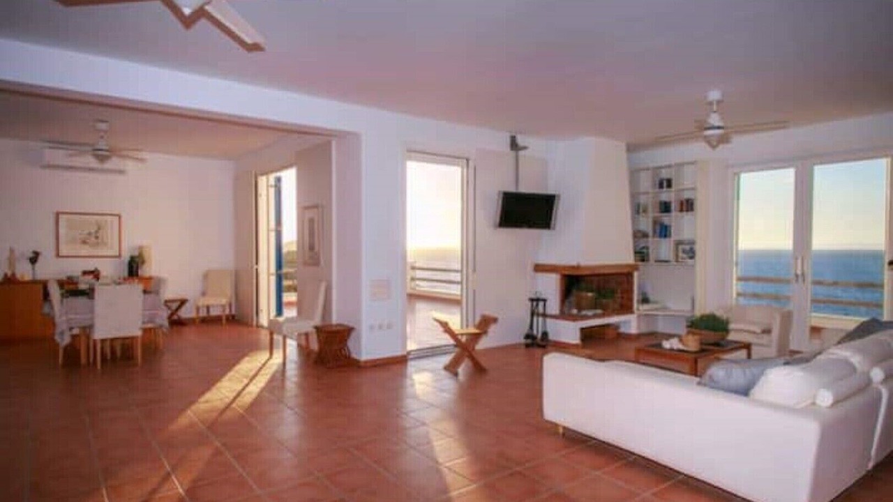 Photo of Livingroom in Syros