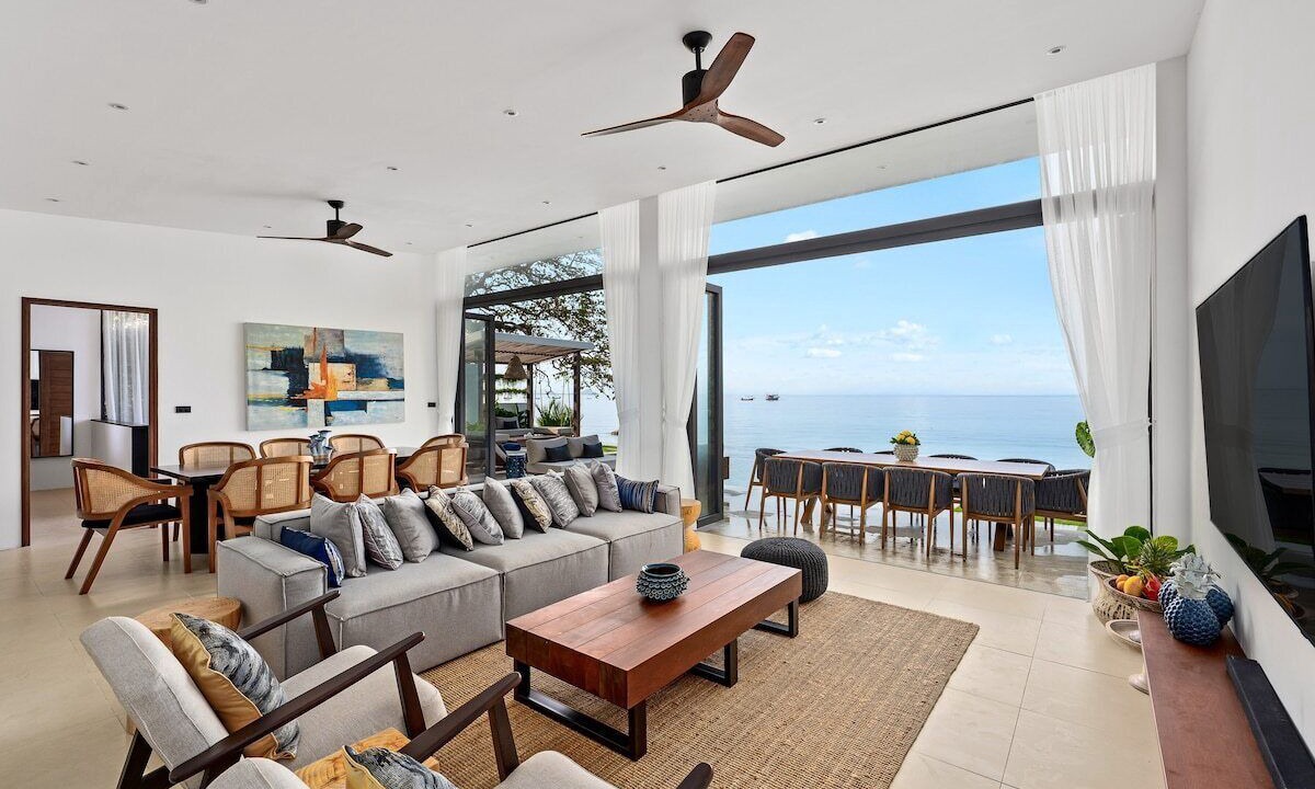Photo of Livingroom in Ang Thong
