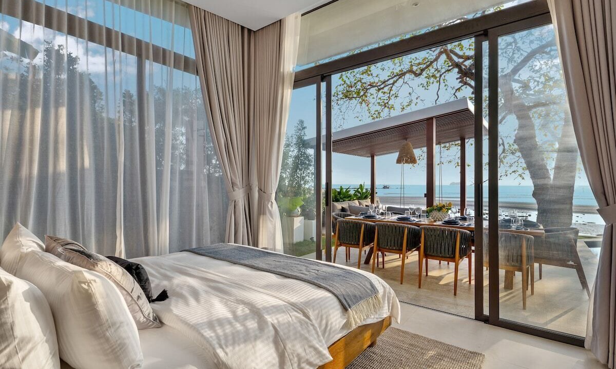 Photo of Bedroom in Ang Thong