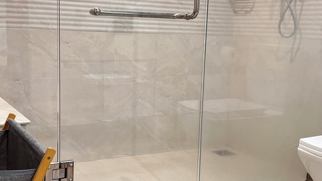 Photo of Bathroom in Kata