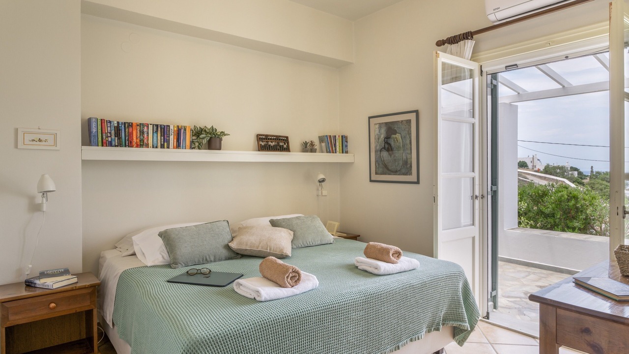 Photo of Bedroom in Posidonia