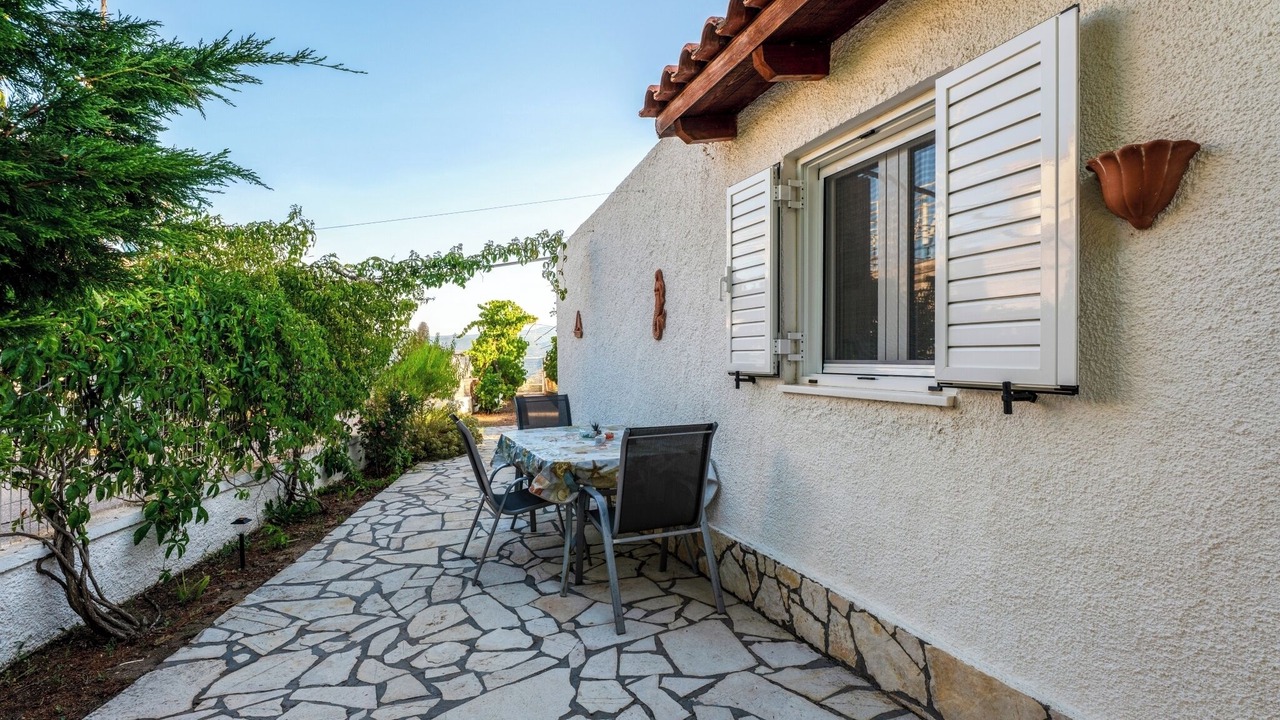Photo of Outdoor in Malakonta
