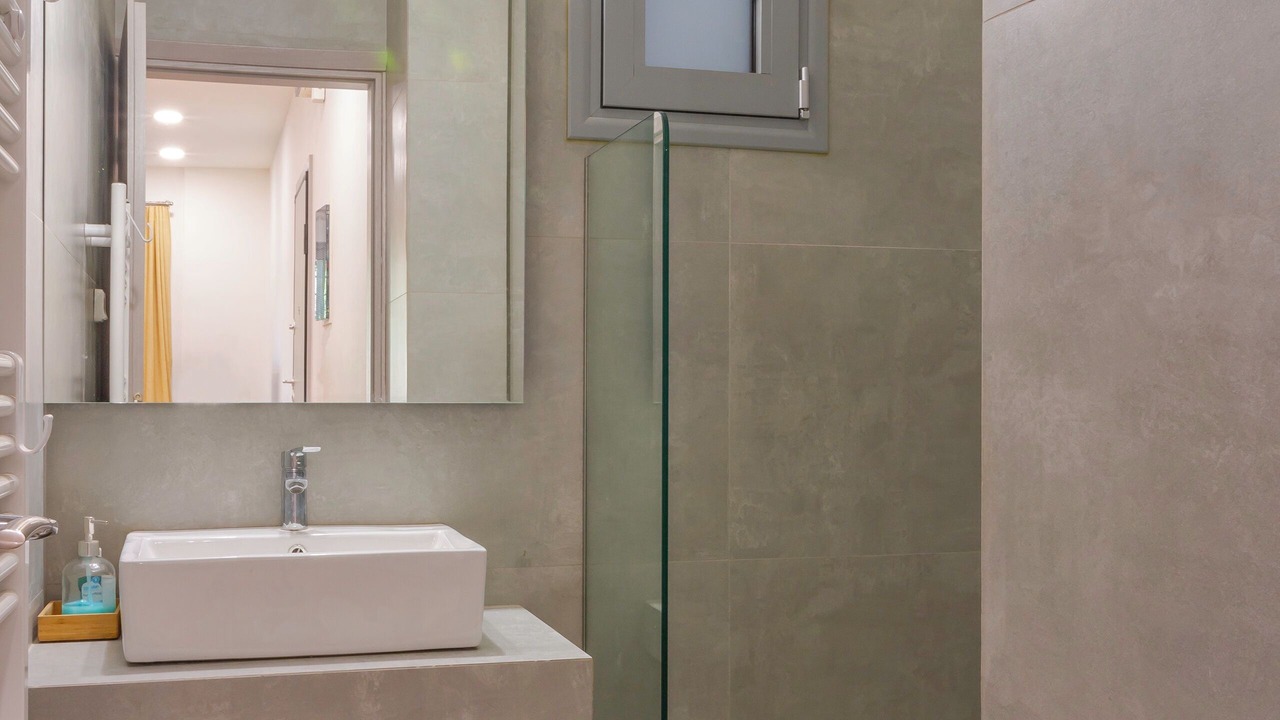 Photo of Bathroom in Kolokinthou