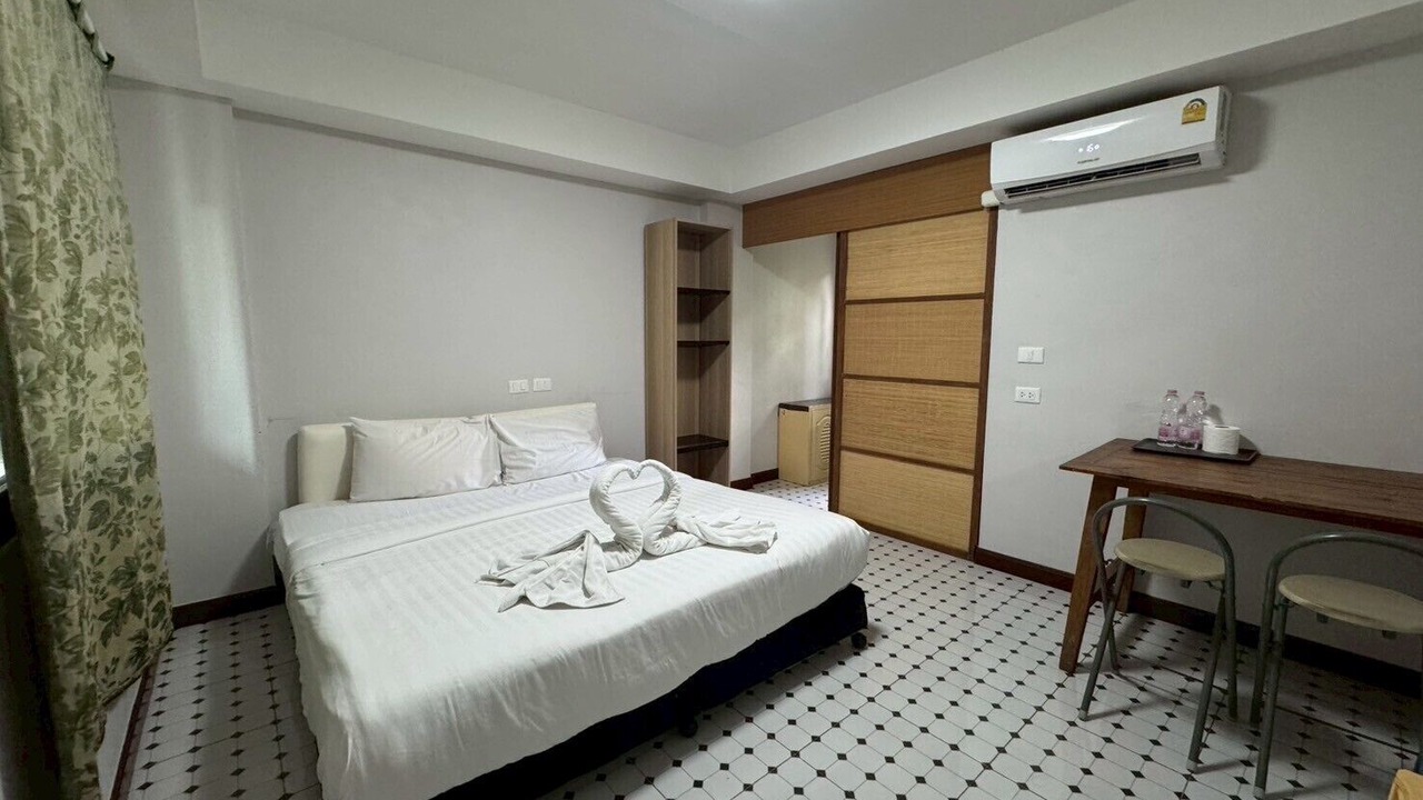 Photo of Bedroom in Dok Mai