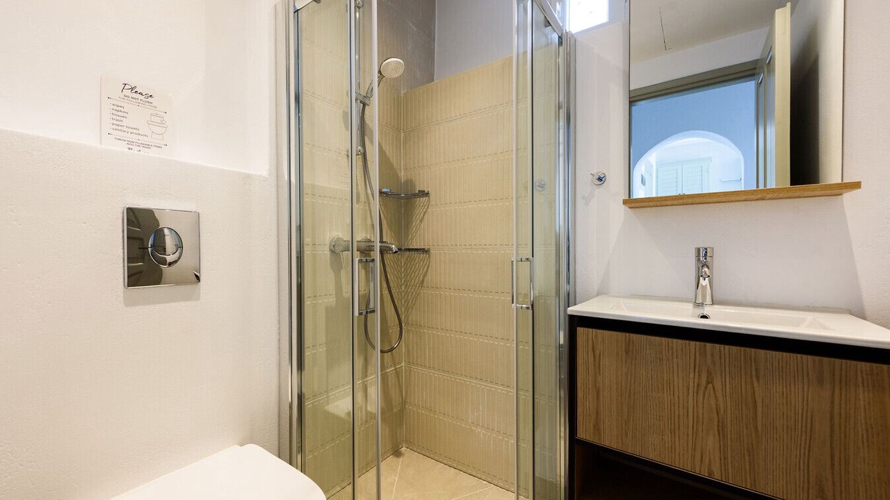 Photo of Bathroom in Piso Livadi