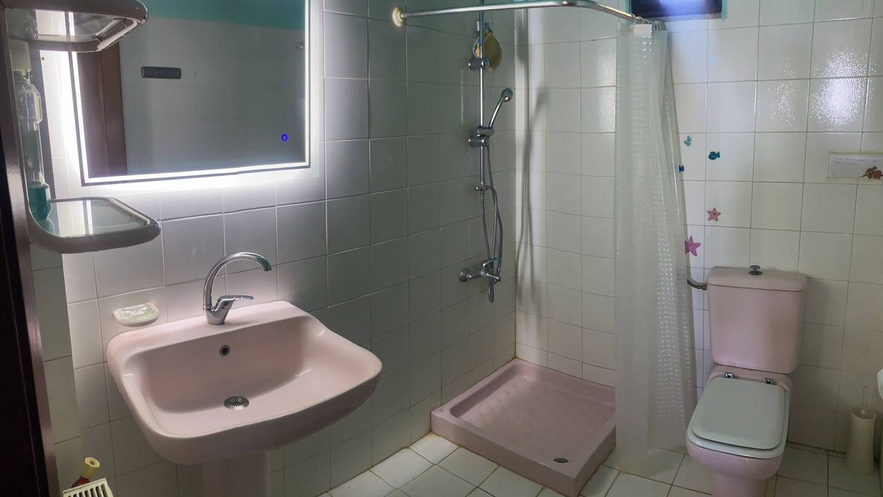Photo of Bathroom in Thermaikos