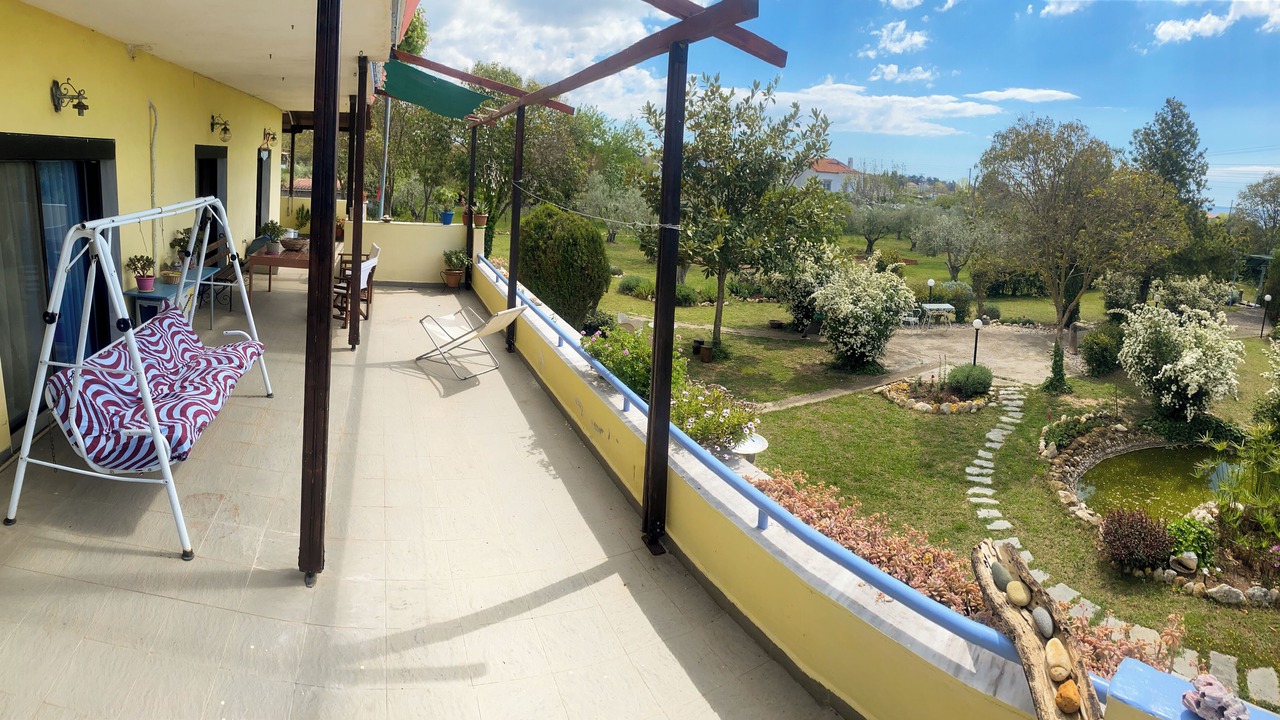 Photo of Patio Balcony in Thermaikos
