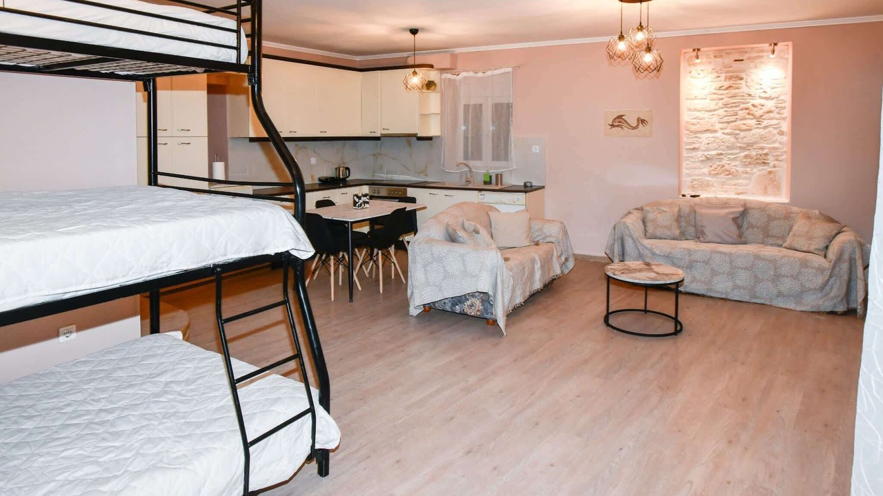 Photo of Bedroom in Mitilinii