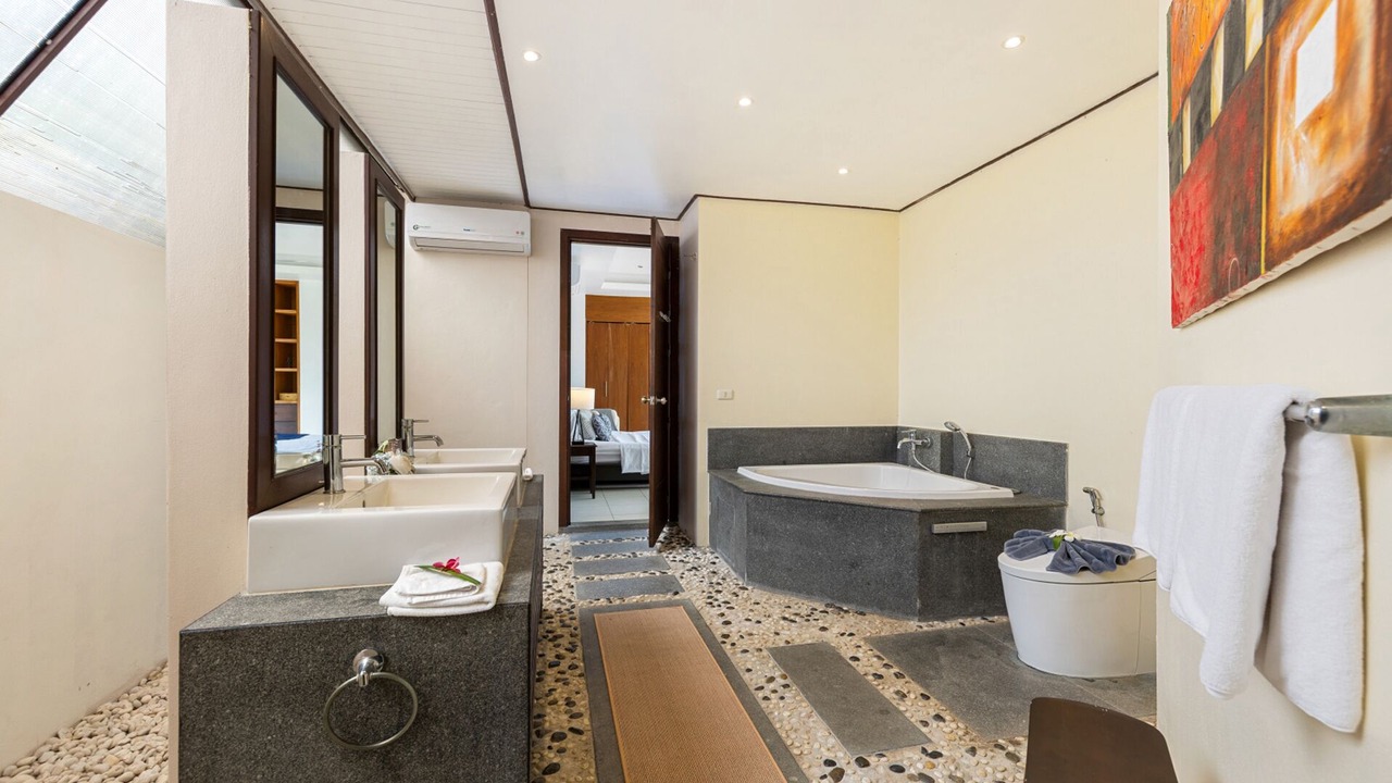 Photo of Bathroom in Lipa Noi
