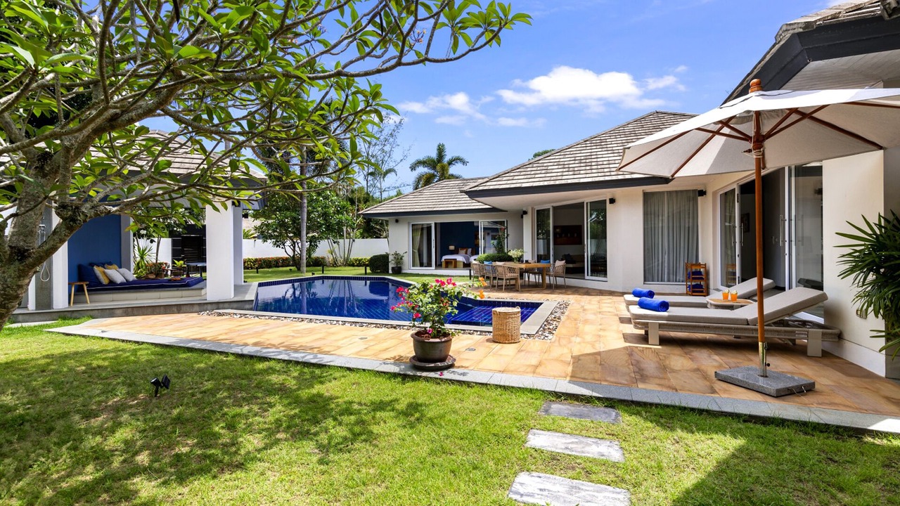 Photo of Outdoor in Lipa Noi