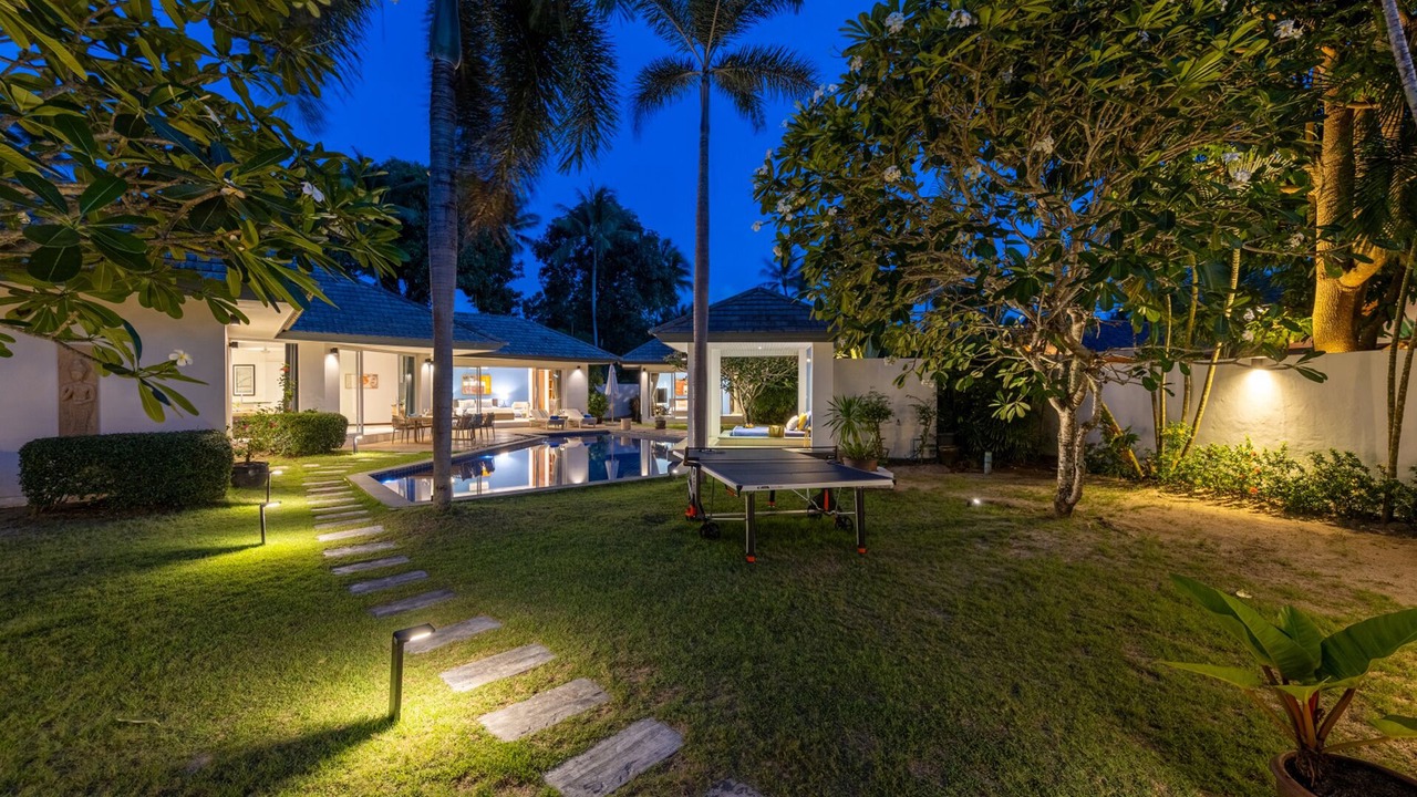 Photo of Outdoor in Lipa Noi