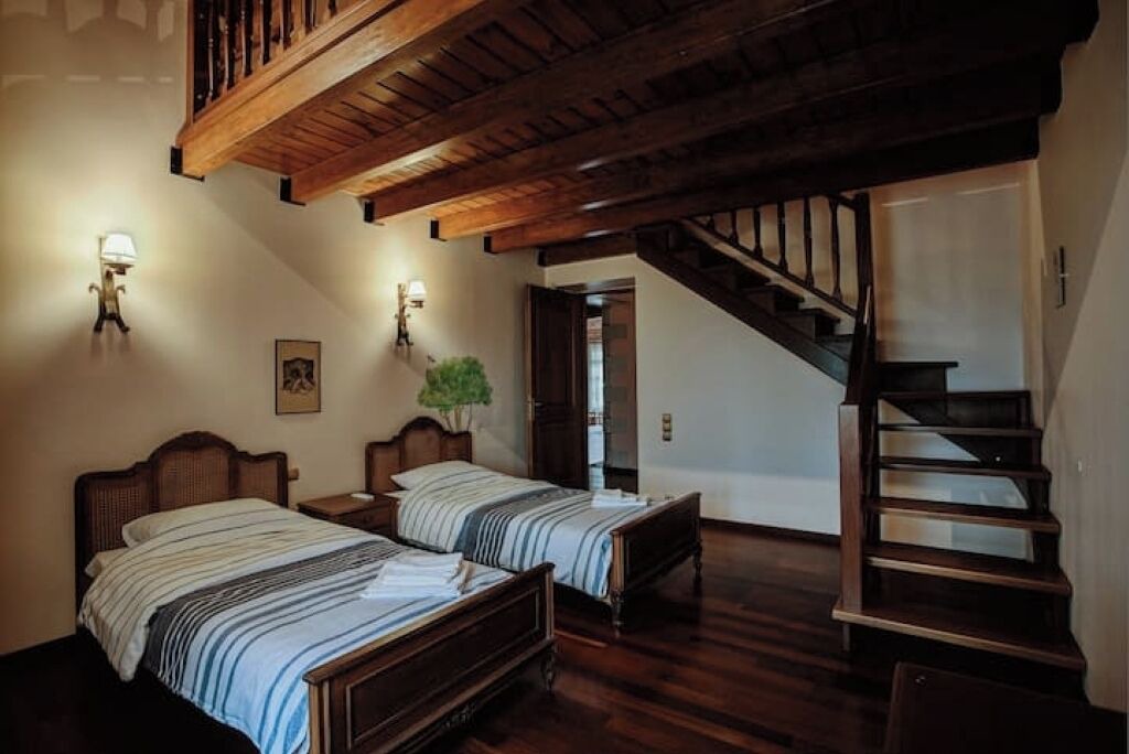 Photo of Bedroom in Longos