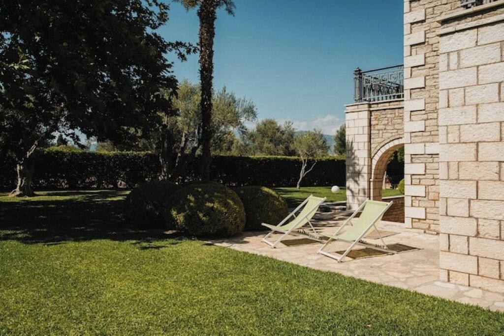 Photo of Patio Balcony in Longos