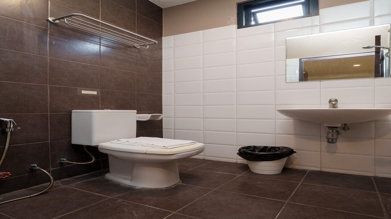 Photo of Bathroom in Lak Si