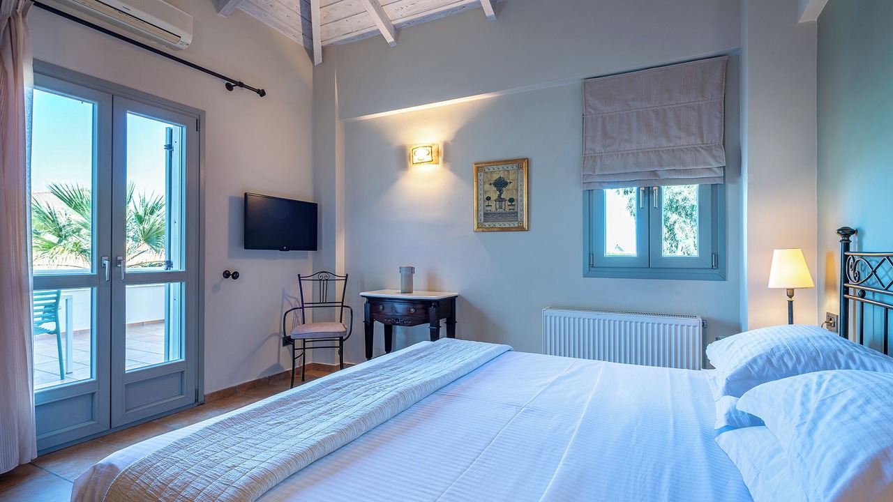Photo of Bedroom in Longos
